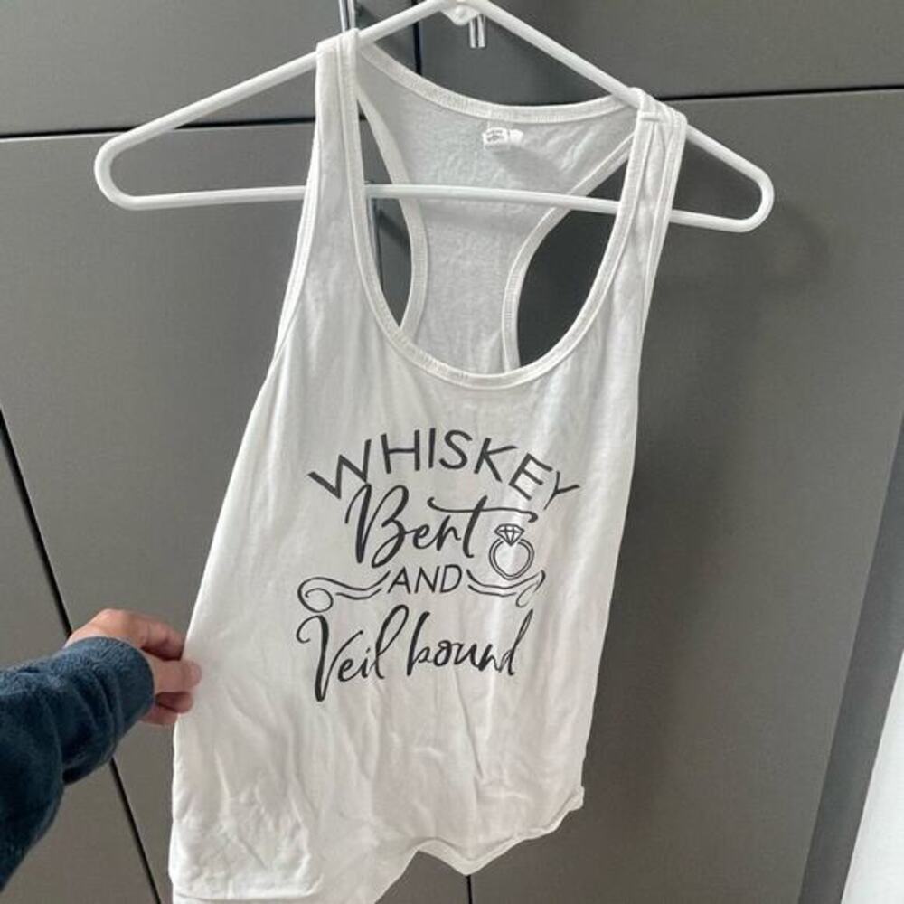 Bachelorette Wedding Bride Whiskey‎ Shirt size Large Nashville bourbon Tennessee